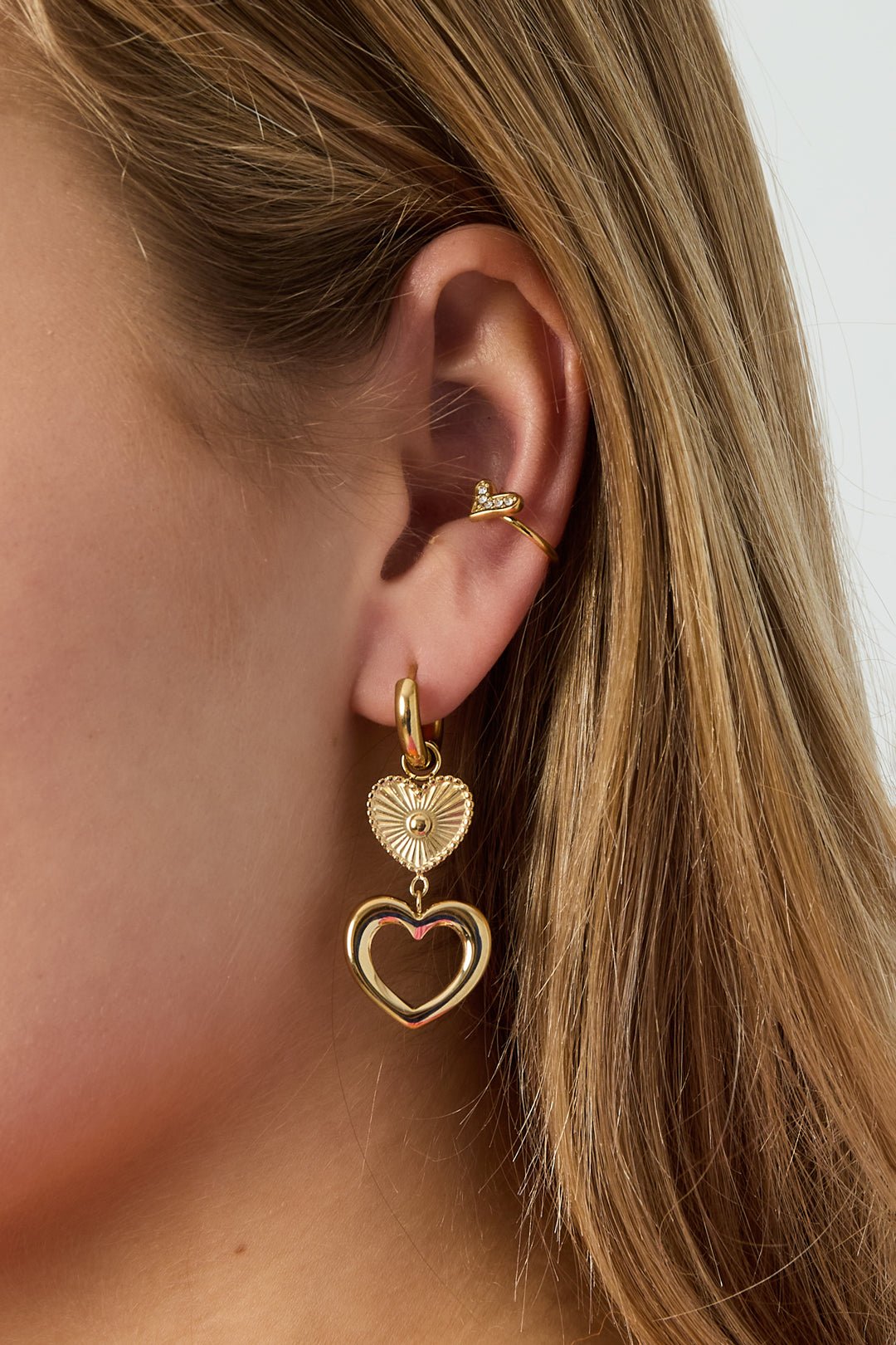 Maglina "Coeur Doré" Ear Cuff - Vergoldete Edelstahl - Ohrmanschette mit Herz & Zirkonia - Maglina