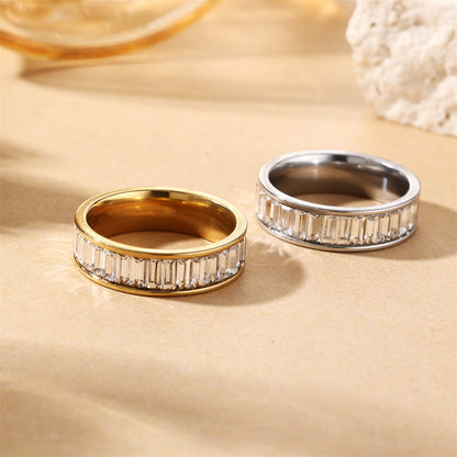 Maglina "Pure Elegance" – Baguette-Eternity-Ring aus Edelstahl