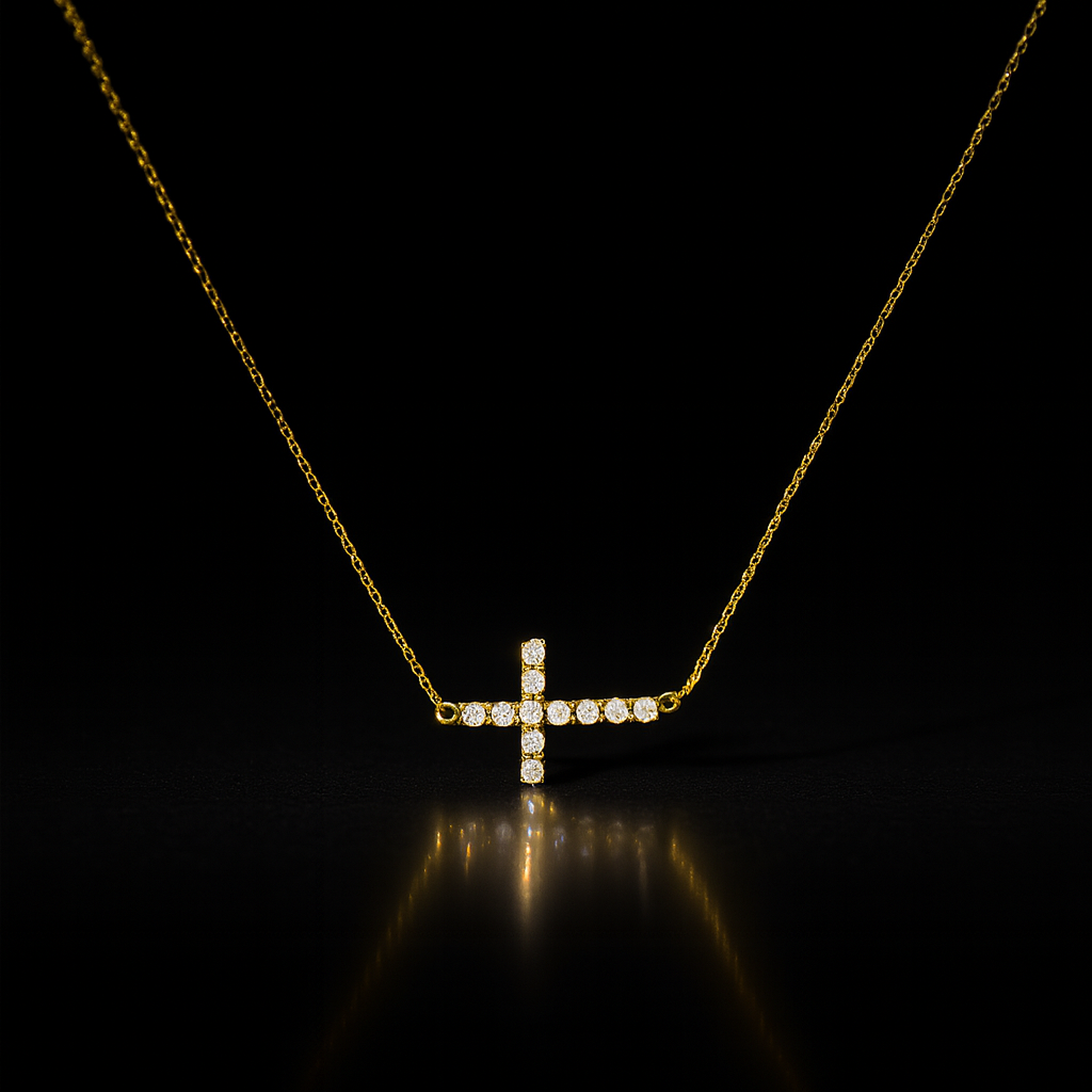 Maglina "Divine Grace" Necklace "Kreuz" Halskette, 18K vergoldeter Stahl