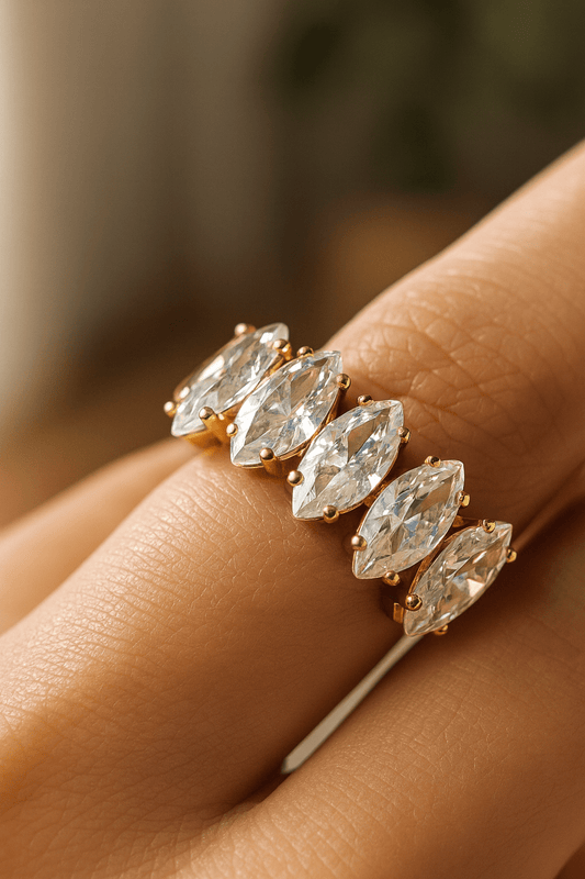 Maglina "Éclat Royale" Ring, 18K vergoldeter Stahl - Maglina